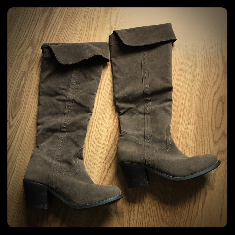 High knee Brown Boots