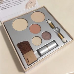 Jane Iredale beauty kit