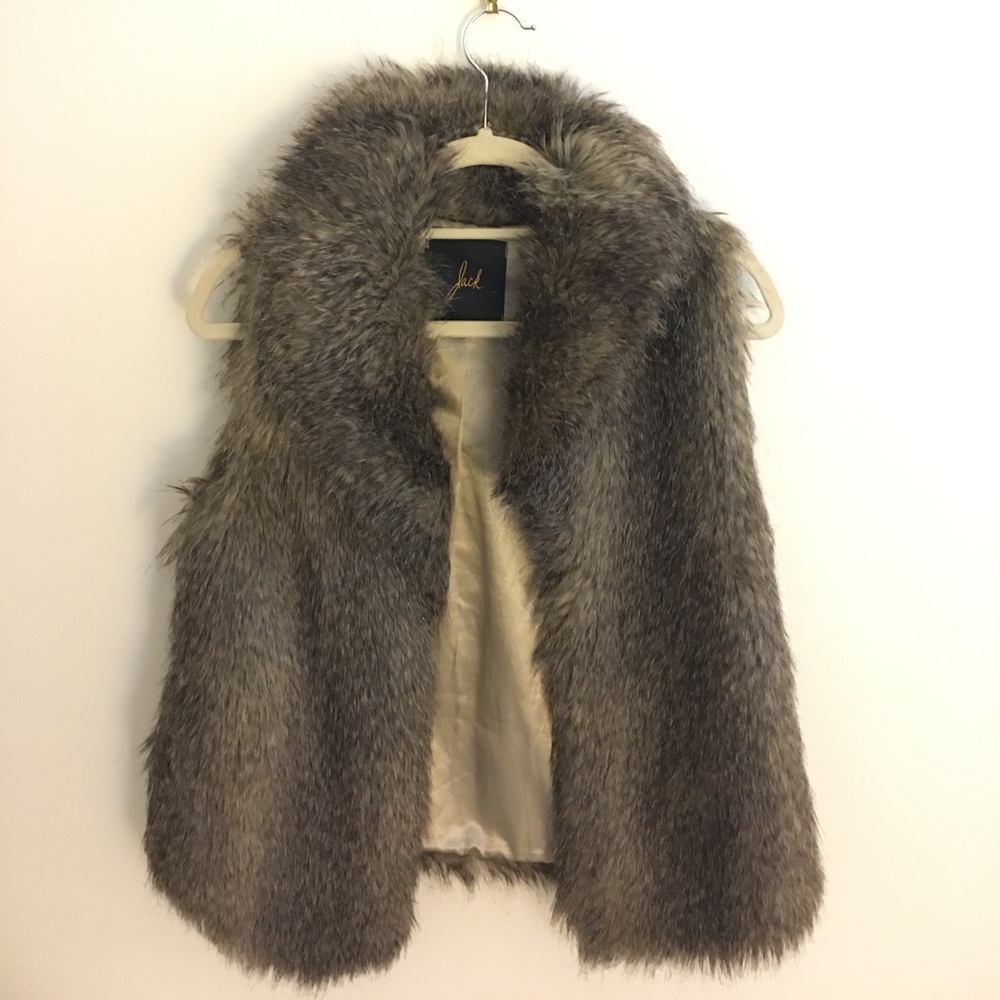 Jack by BB Dakota faux fur vest