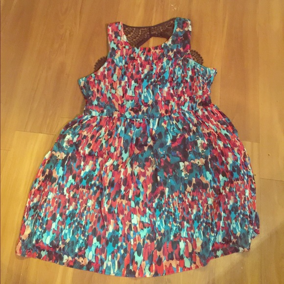 Jack by BB Dakota Dresses & Skirts - Colorful dress with lace detail