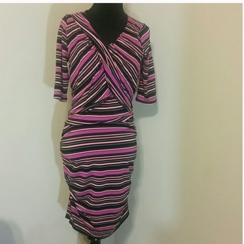 Liz Lange Maternity Dress. Show off that bump. NWT