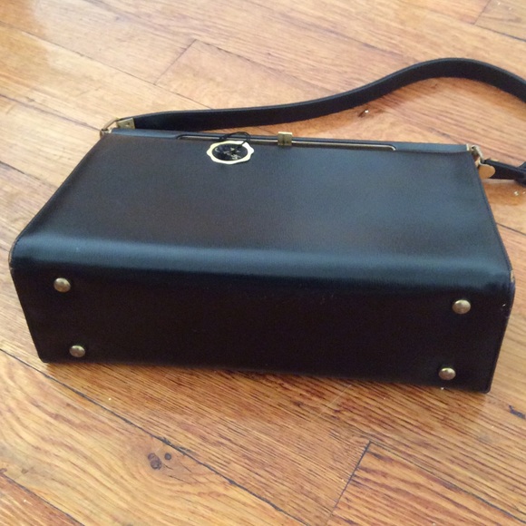 Coblentz black leather clasp handbag clutch purse - Picture 6 of 6