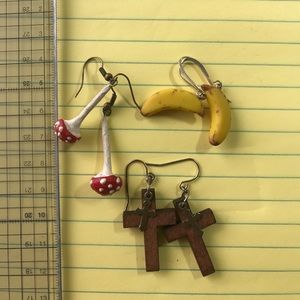 earring bundle (on vacation ship after 1/23)