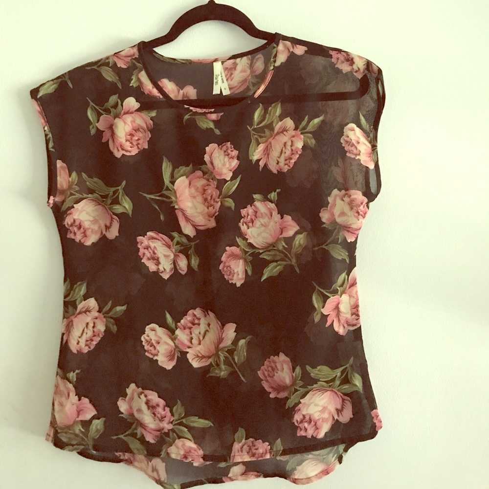 Floral top