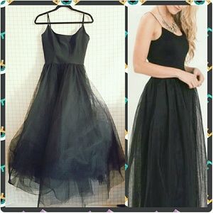 Bebe Sleeveless Black Tulle Maxi Dress Size M