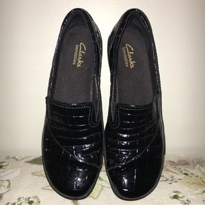 Clarks Bendables Slip-on Size 6 Women's Shoes