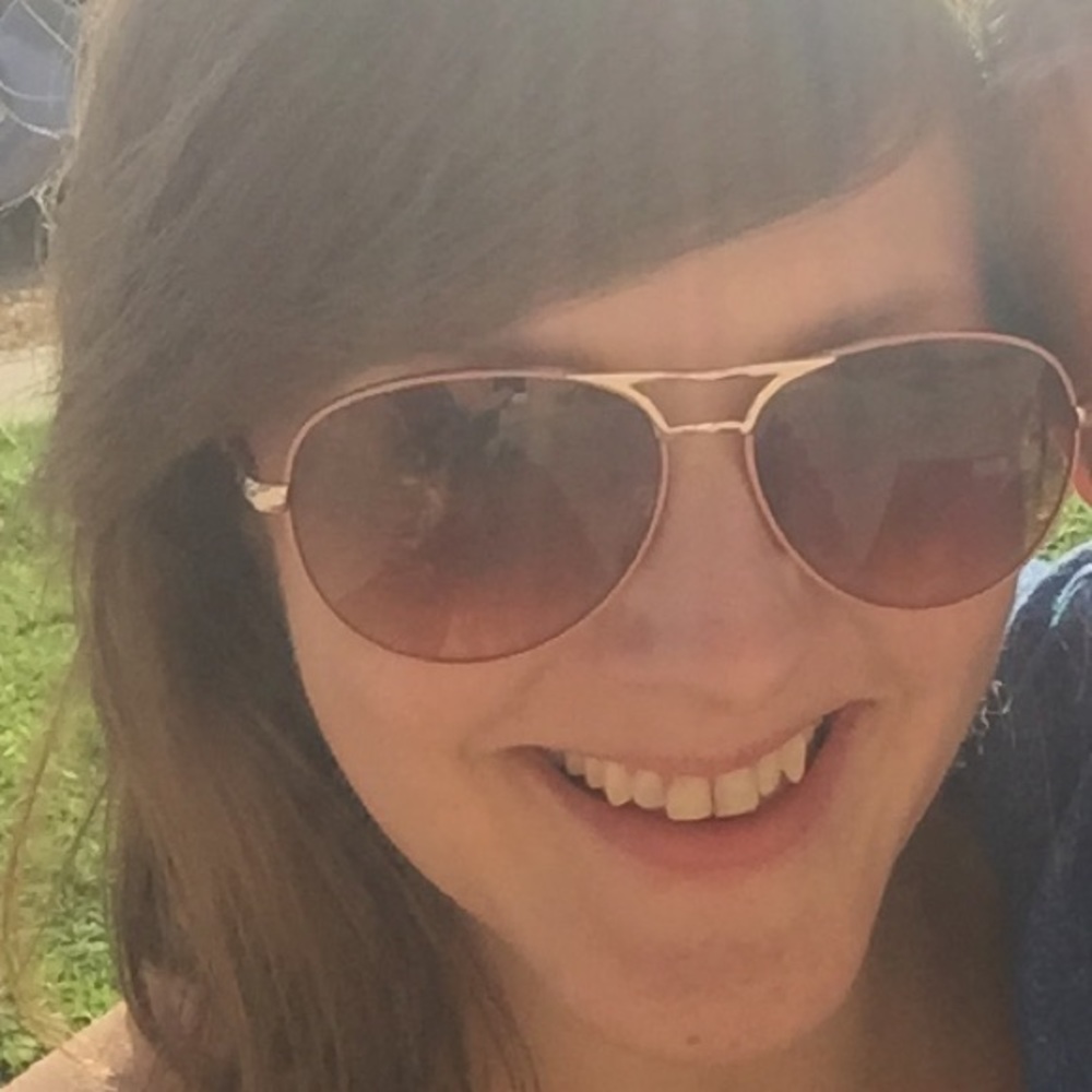 Meet your Posher, Vanessa