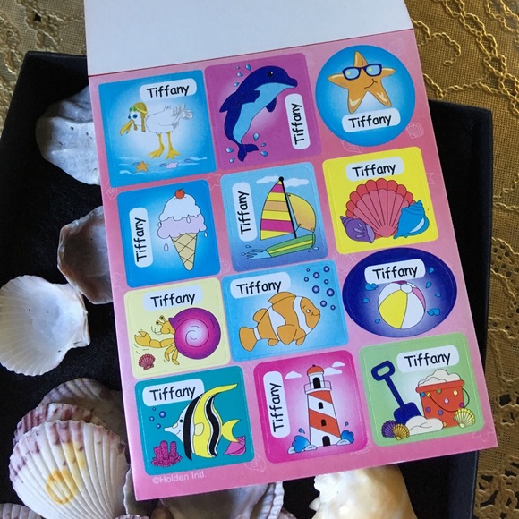 "A Day At The Beach" TIFFANY stickers book 144 NEW - Picture 3 of 4