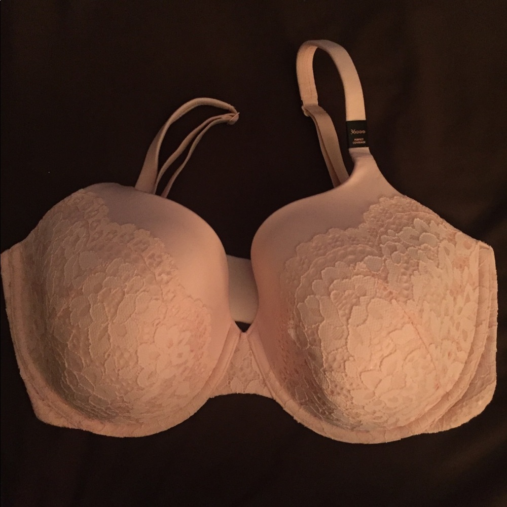 NWT VS Victoria Secret 36DDD Bra