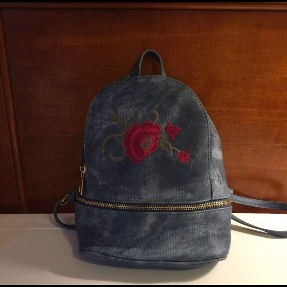Small Flower Embroidered Backpack💞OFFER ANYTHING