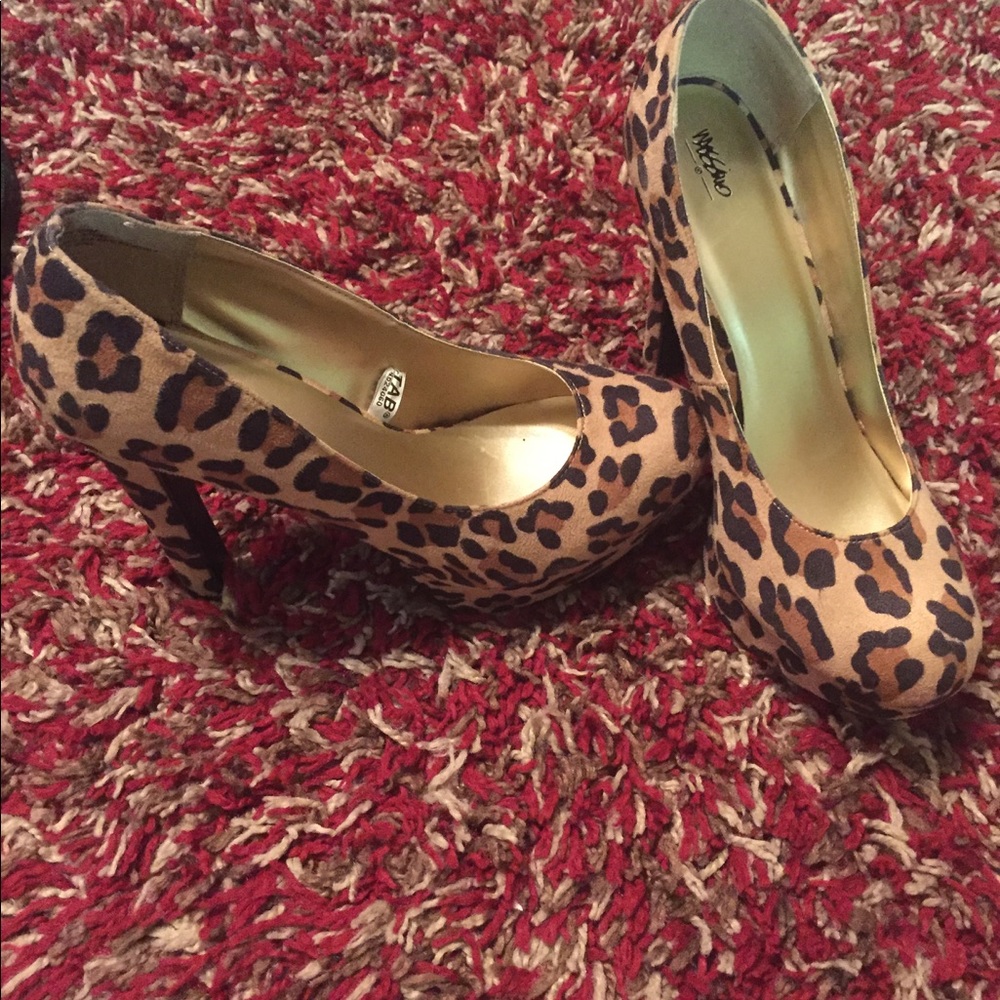 Mossimo Leopard Print Heels