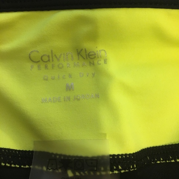 Calvin Klein quick-dry performance leggings - Picture 3 of 3