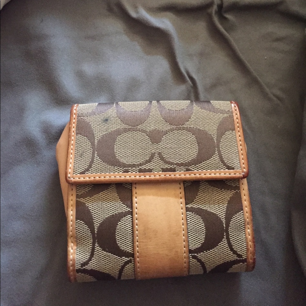 Small coach wallet