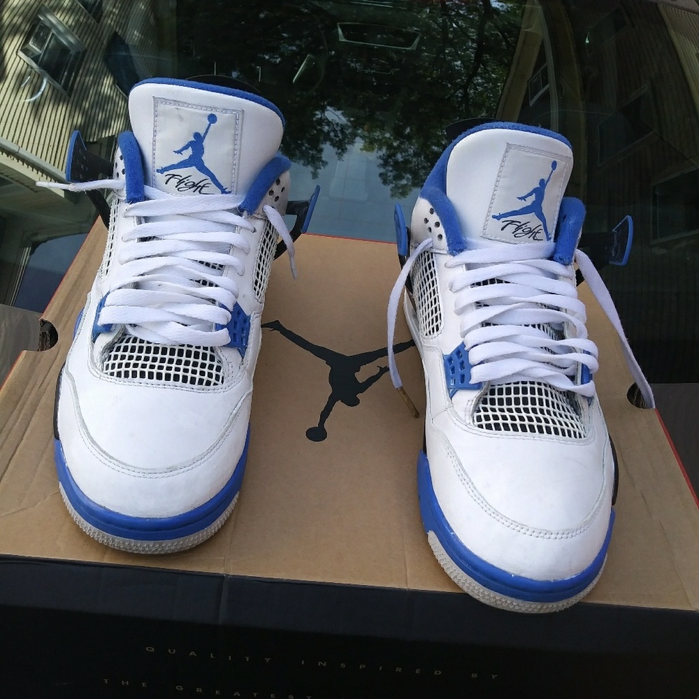 Motor sport 4s sz 9.5 BUY 1 GET 1 50% OFF