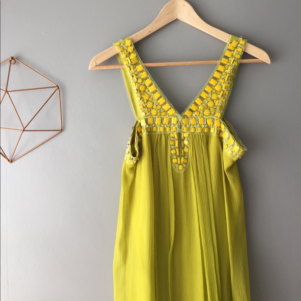 BCBG chartreuse beaded cocktail dress sz0