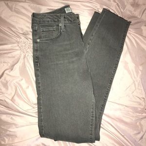 NWOT Topshop Distressed Moto Jamie Jeans