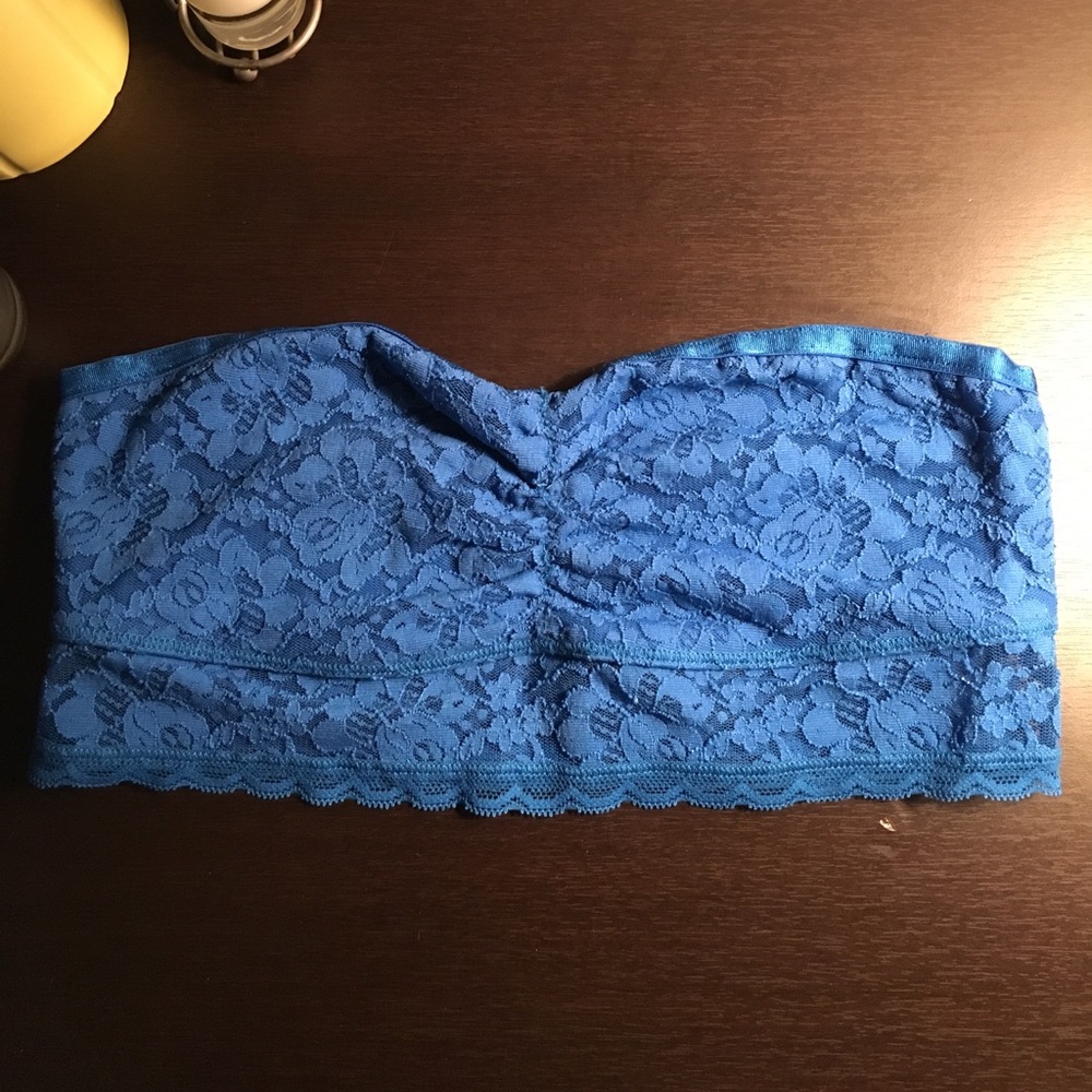 🌷BUNDLE🌷Aerie bandeas. Size small.
