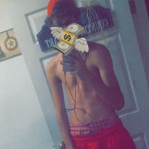 Meet your Posher, Tyler