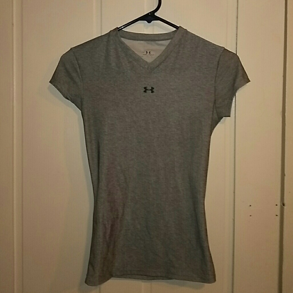 Under Armor dri fit T