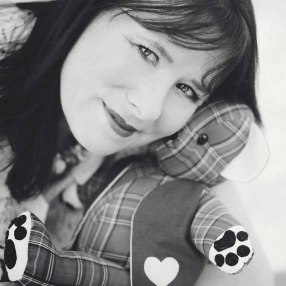 Meet your Posher, Tina