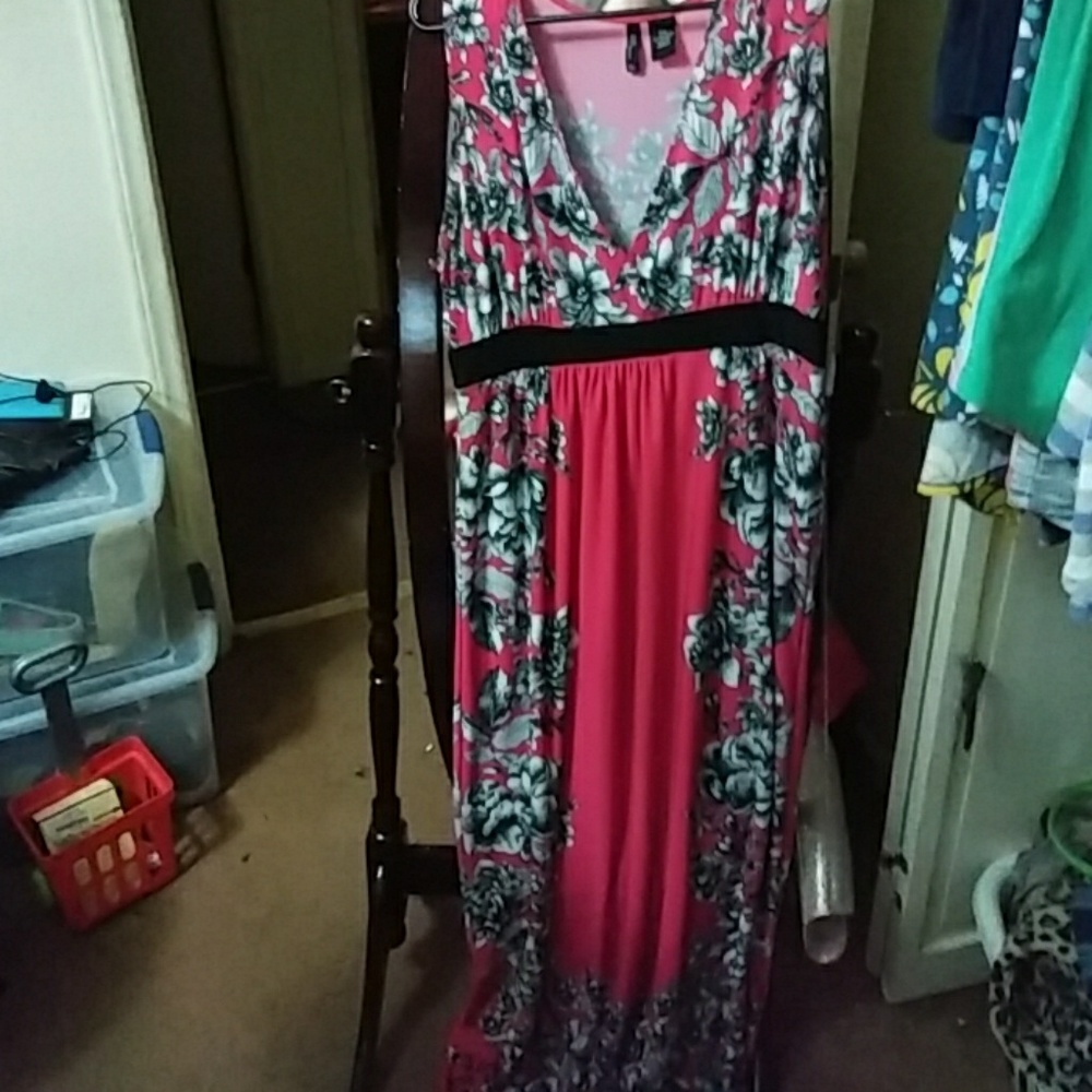 Halter dress