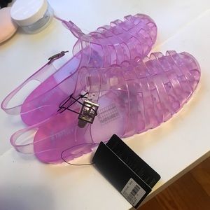 Forever 21 cute old school Jellys!!