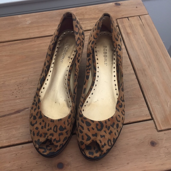 BCBGirls Shoes - BCBGirls Leopard Print Size 10 Wedges