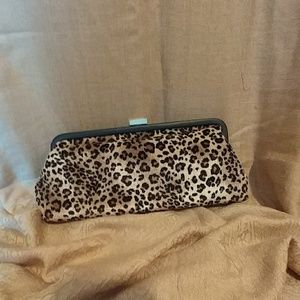 Leopard velvet clutch
