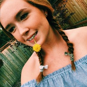 Meet your Posher, Olivia