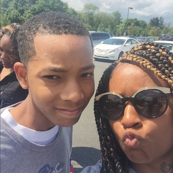 Authentic Versace sunglasses 😎 - Picture 5 of 5