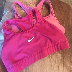 Pink Nike sports bra bundle