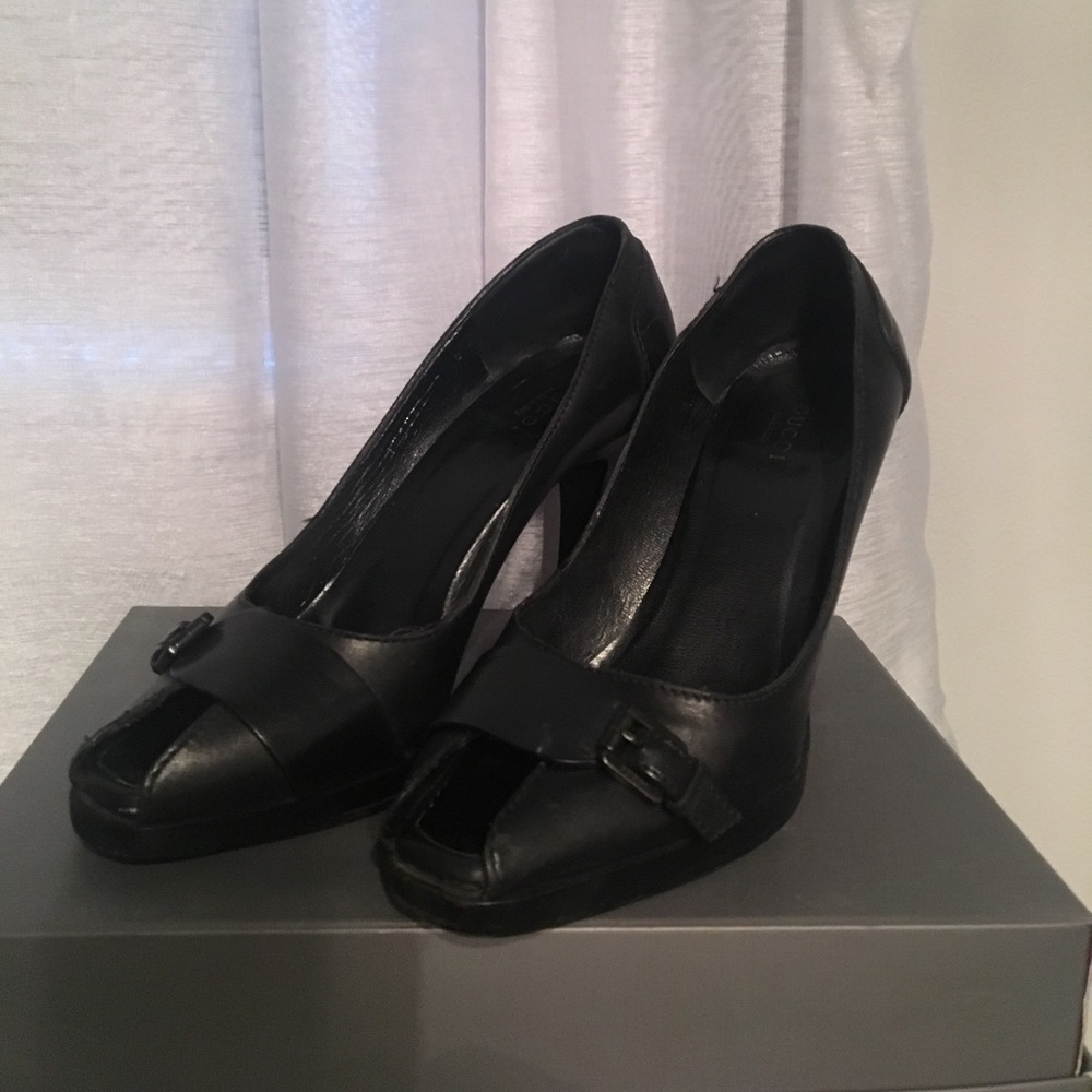 GUCCI 100% Authentic Peep Toe Pumps