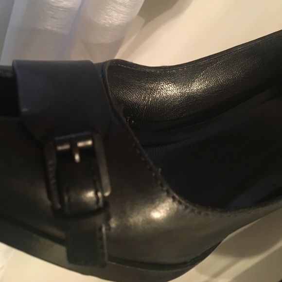 GUCCI 100% Authentic Peep Toe Pumps - Picture 3 of 8