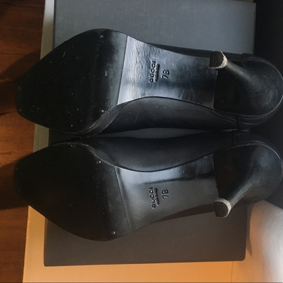 GUCCI 100% Authentic Peep Toe Pumps - Picture 7 of 8
