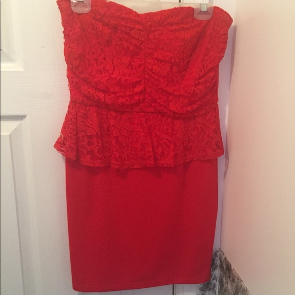 Red Lace Peplum Dress - Picture 1 of 3