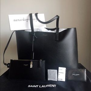Saint Laurent Tote Bag in Black