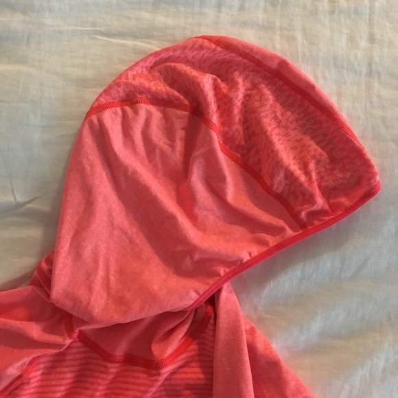 J.crew new balance hooded long sleeve workout top - Picture 4 of 6