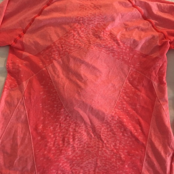 J.crew new balance hooded long sleeve workout top - Picture 6 of 6