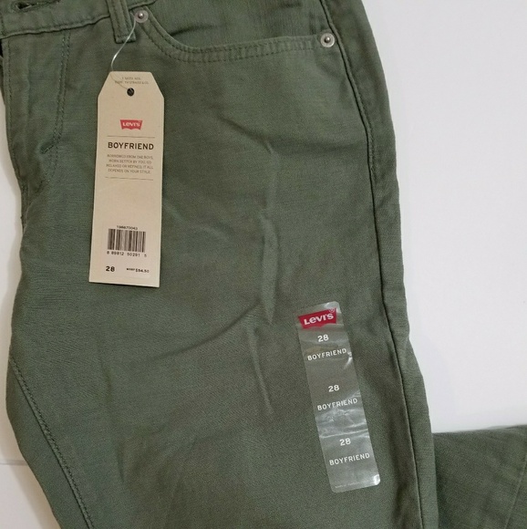 Levi's Boyfriend jeans " FINAL SALE " - Picture 3 of 8
