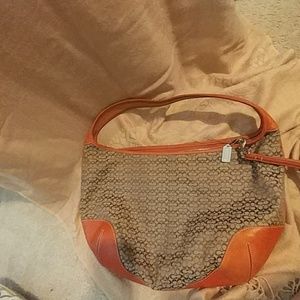 Authentic Coach Hobo