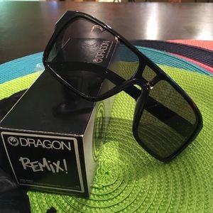 dragon box sunglasses