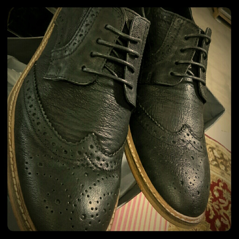 Men's shoes