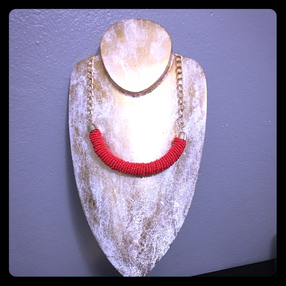✨Beautiful red necklace✨