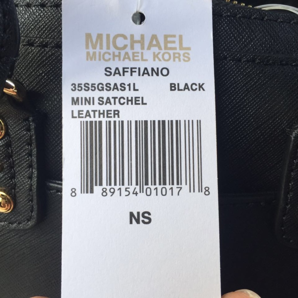 MICHAEL KORS SAFFIANO SATCHEL CROSSBODY - Picture 6 of 6