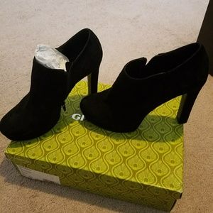 Gianni Bini Wedge Heels