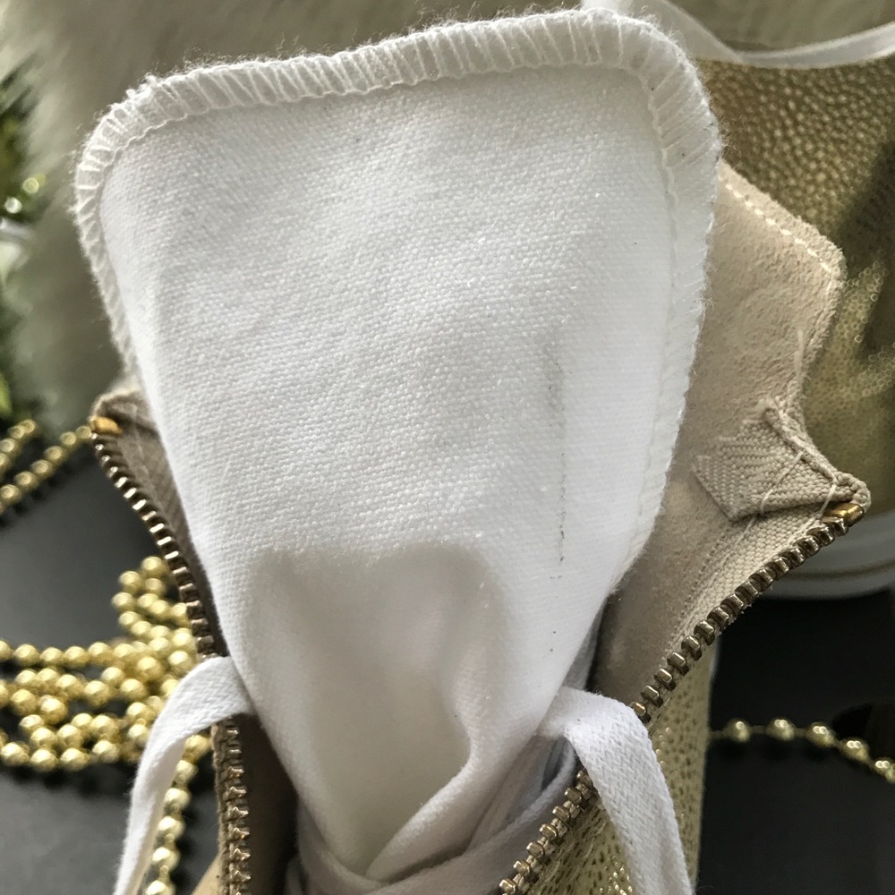 NWT Converse Ctas Shroud HI LI Gold AUTHENTIC - Picture 7 of 8