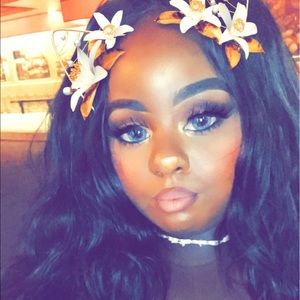 Meet your Posher, Jeanette