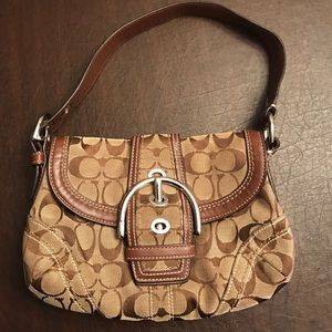 Coach shoulder bag, lightly worn