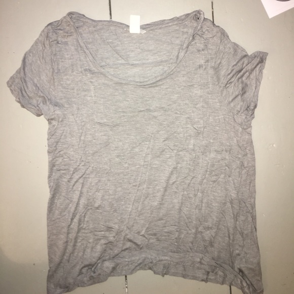 H&M Tops - Gray basic t-shirt from H&M