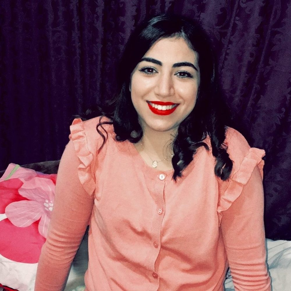 Meet your Posher, Manal